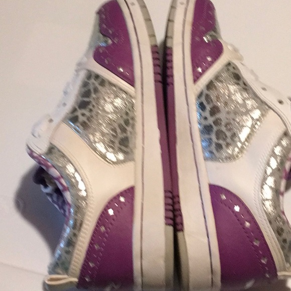 Shoes - Picture 3 of 3